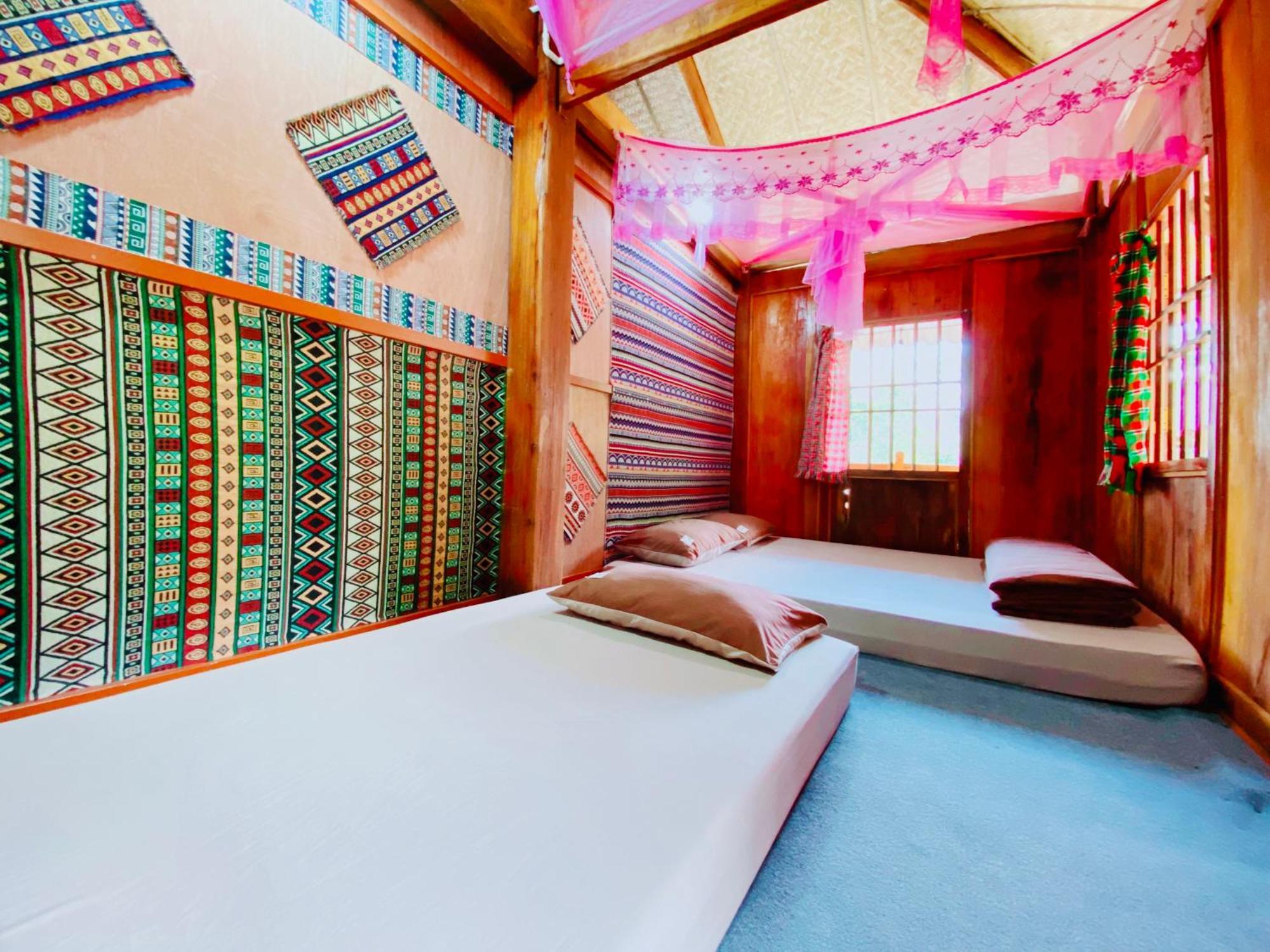 Duy Homestay Du Gia Làng Cac Esterno foto