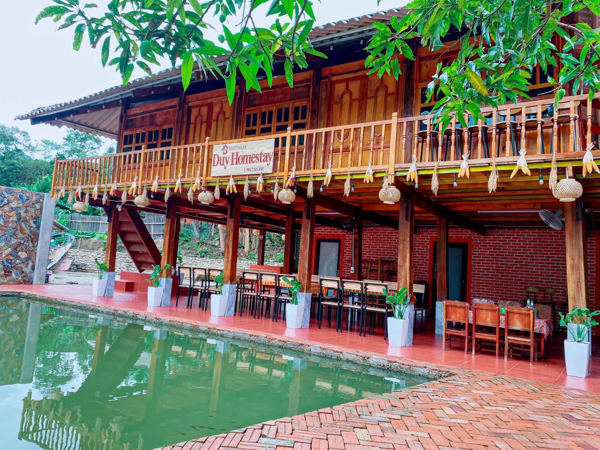 Duy Homestay Du Gia Làng Cac Esterno foto